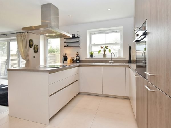 family 4 bed house for sale clitheroe kitchen
