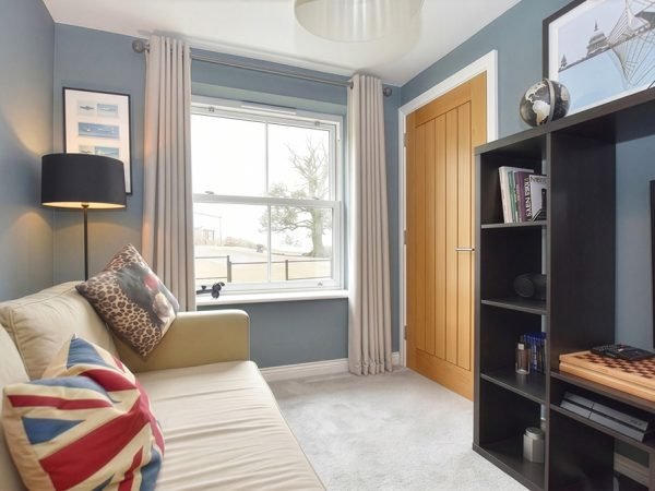 snug detached 4 bed house for sale hurst green